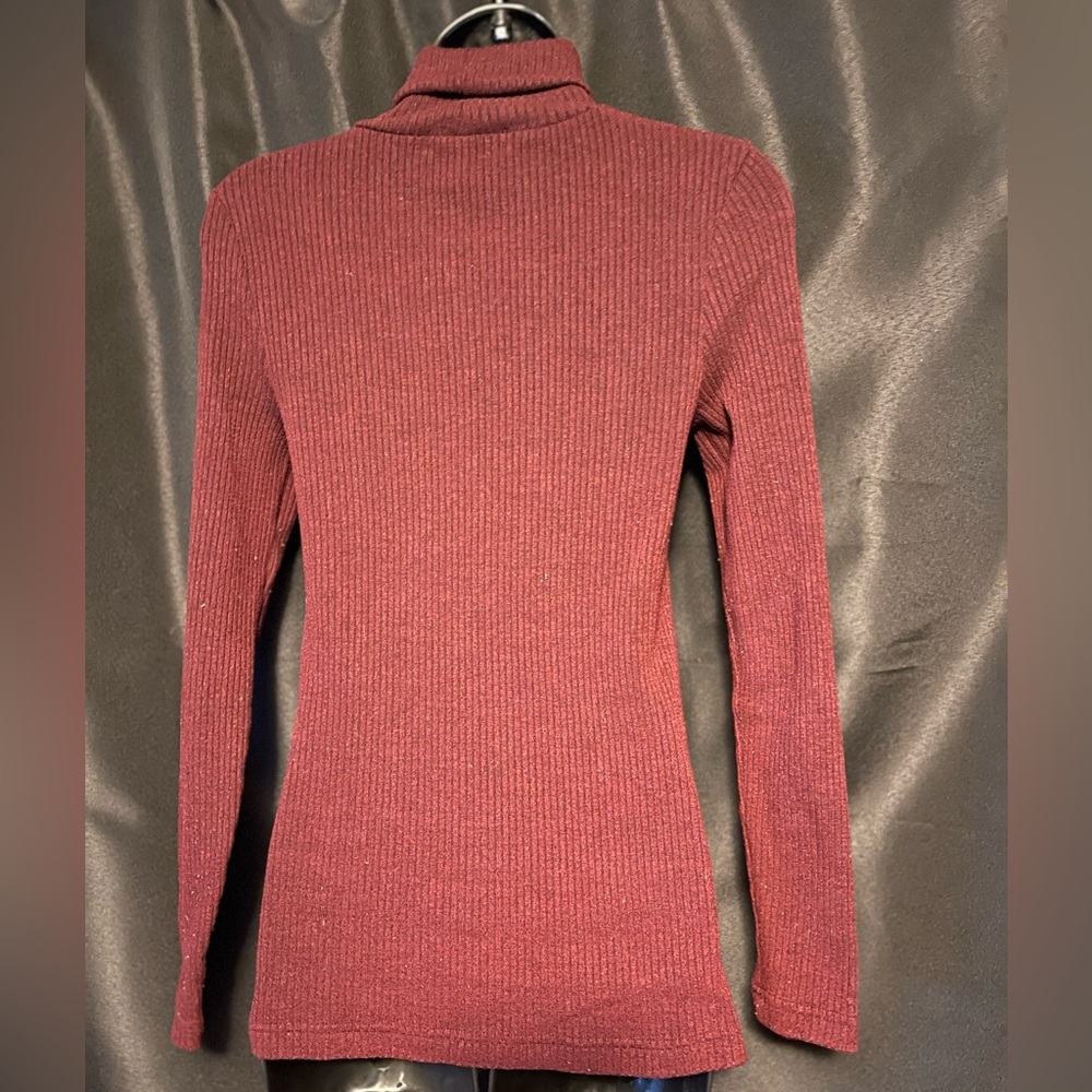Banana Republic Women’s turtleneck sweater Size S